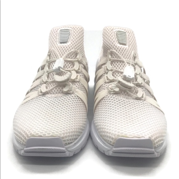 Nike Shox — White/White - Picture 2 of 5